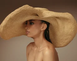 Crochet Glamour Hat