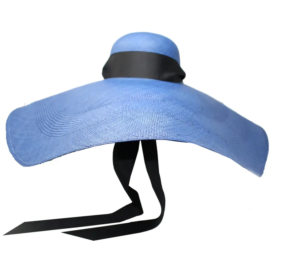 “Haute Beach” Lady Ibiza
