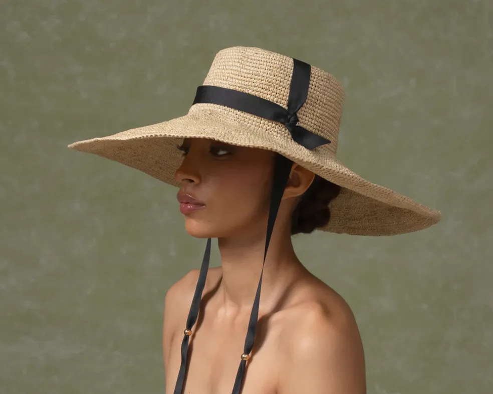 Long Brim Crochet Cordovan