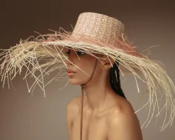 Mariposa Extra Frayed Brim Hippie