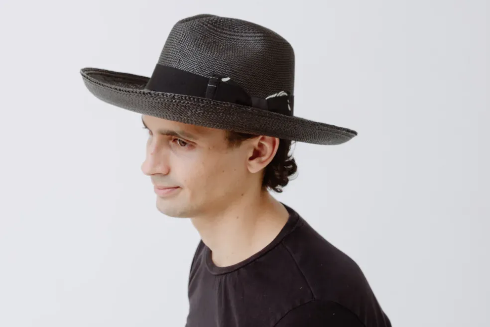 Panama hat long