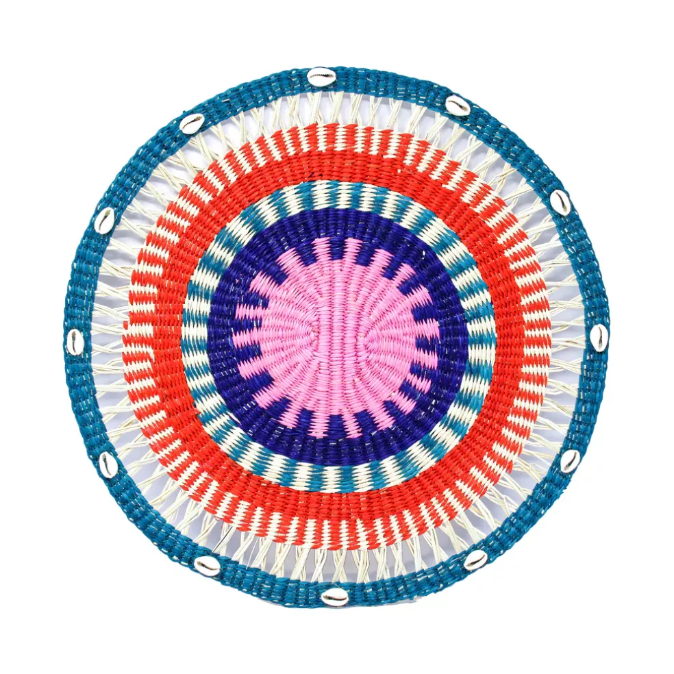 Round Placemat with shells (Set of 2 Units)