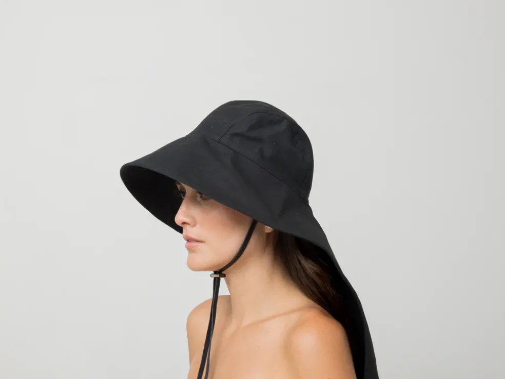 Safari Hat With Leather Strap