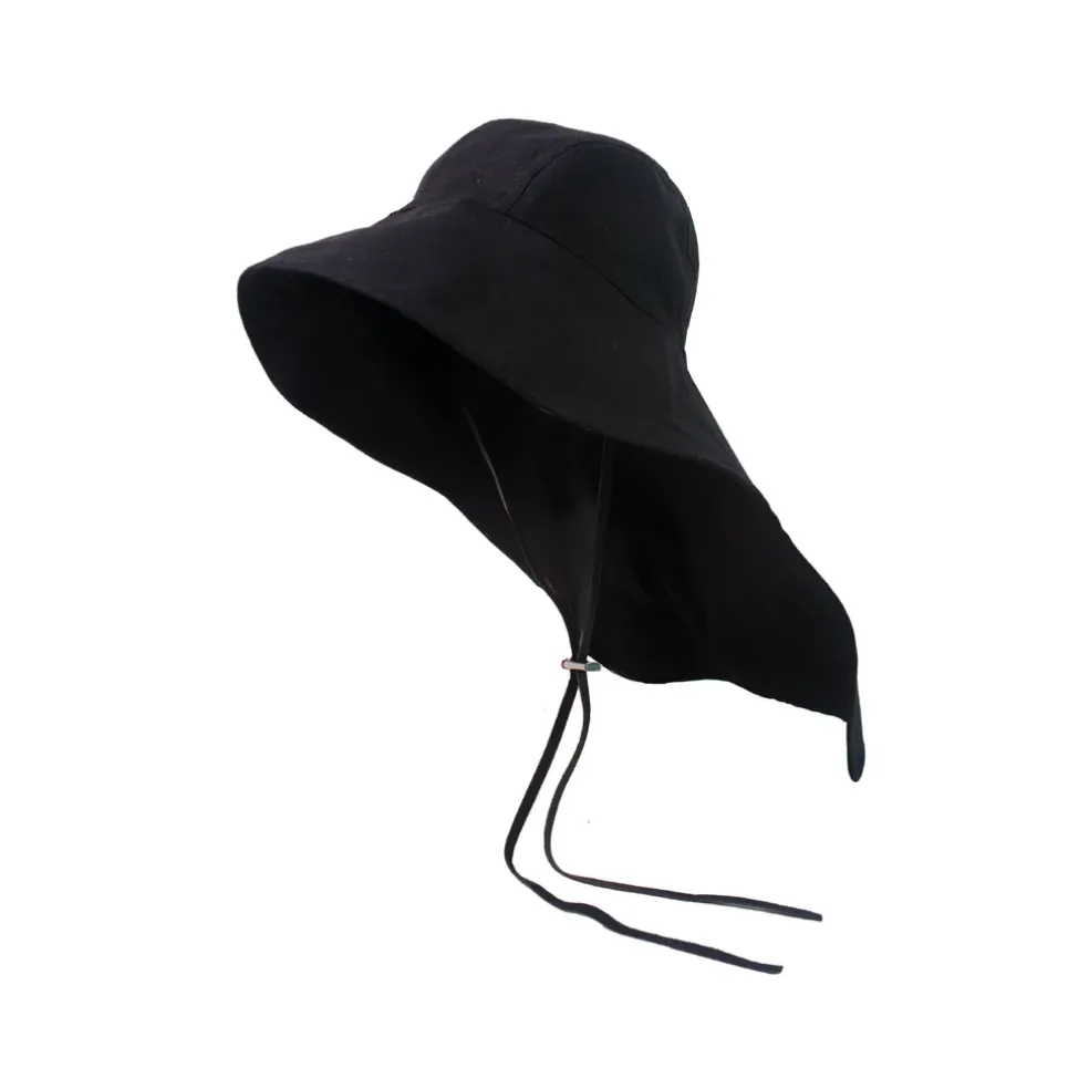 Safari Hat With Leather Strap