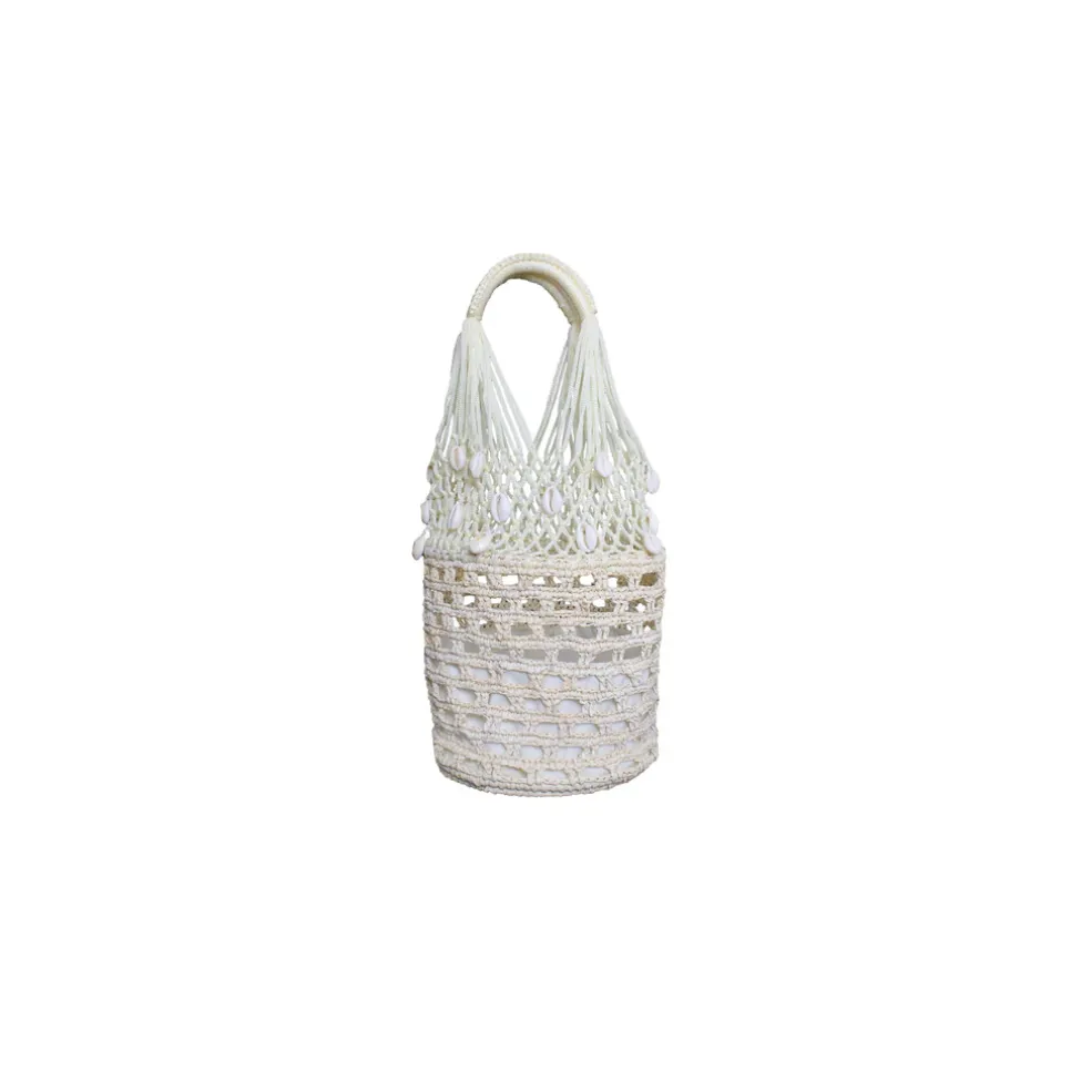 Seashell embriodered Mercado basket
