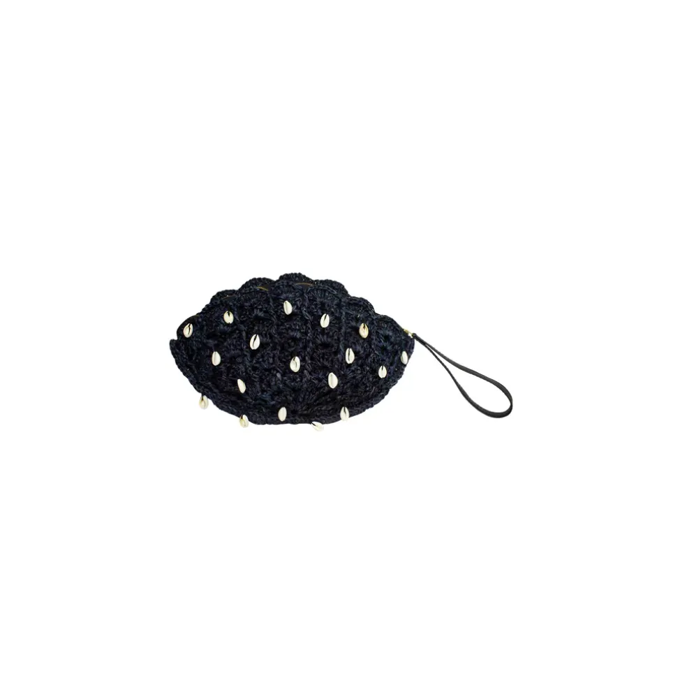 Seashell embroidered Clutch