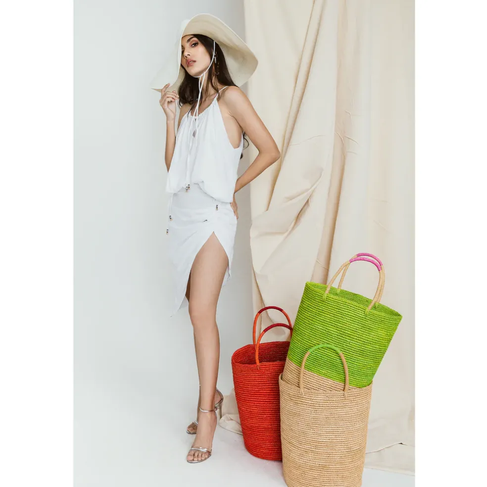 Tall Solid Beach Basket